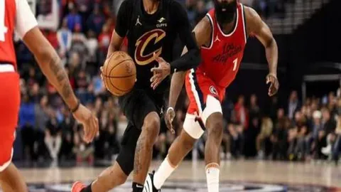 杜锋强调：本赛季阵容持续缺阵，幸存不易，首轮全力奋战